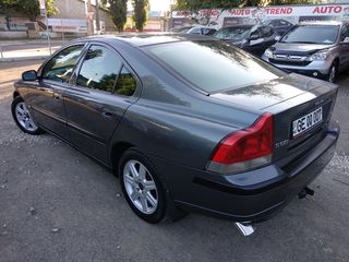 Volvo S60 foto 5