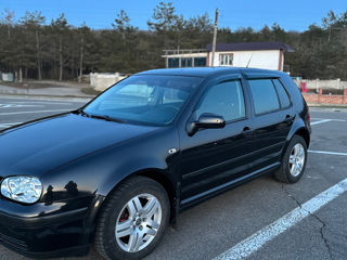 Volkswagen Golf foto 4