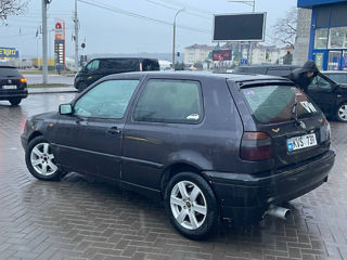 Volkswagen Golf foto 4