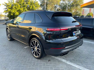 Porsche Cayenne foto 4