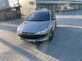 Peugeot 206 foto 2