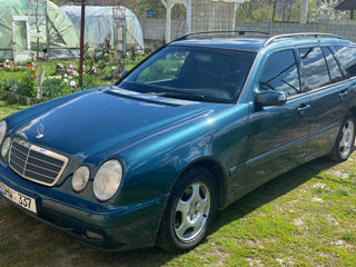 Mercedes E-Class