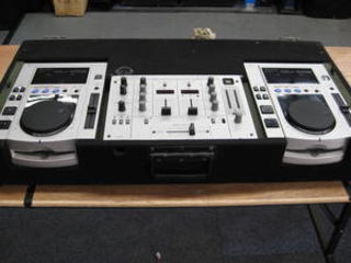 Продаю срочно Dj комплект Pioneer cdj100 + mixer в хорошем состоянии = 1999 лей foto 2