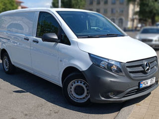 Mercedes Vito foto 2