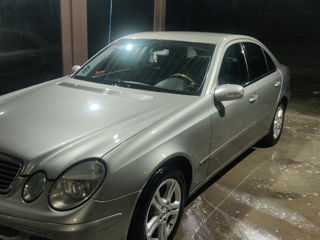 Mercedes E-Class