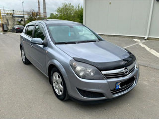 Opel Astra foto 4