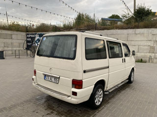 Volkswagen Transporter foto 4