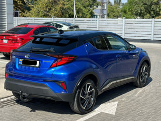 Toyota C-HR foto 3