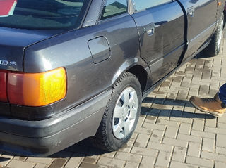 Audi 80 foto 5