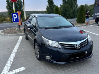 Toyota Avensis foto 3