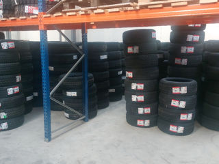 225/55r17 195/65R15 215/60R17 235/55R17 265/60R18 185/65R14 205/55R16 215/60R16 245/45R18 255/55R18 foto 5