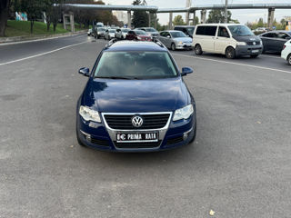 Volkswagen Passat foto 2