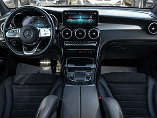 Mercedes GLC foto 6