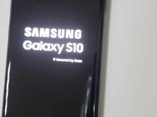 Samsung Galaxy S10 G973 128/8Gb отличное состояние с гарантией