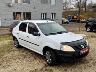 Dacia Logan foto 2