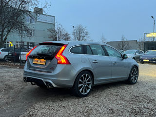 Volvo V60 foto 3