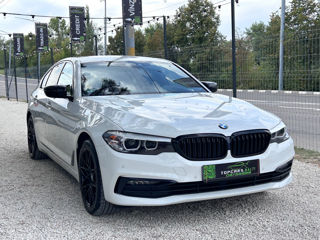 BMW 5 Series foto 1