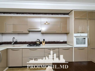 Apartament cu 2 camere, 90 m², Râșcani, Chișinău foto 3