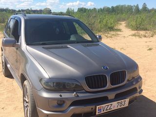 BMW X5 foto 1