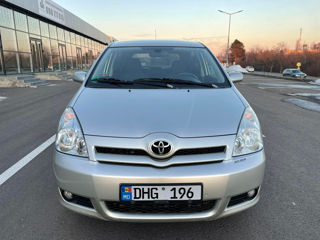 Toyota Corolla Verso foto 1