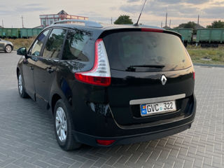 Renault Grand Scenic foto 3