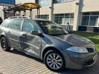 Renault Megane foto 2