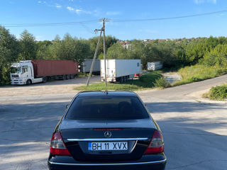 Mercedes E-Class foto 3