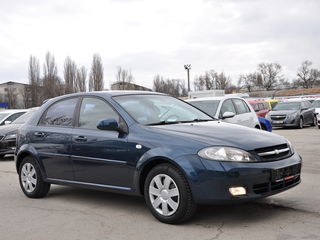 Chevrolet Lacetti foto 3