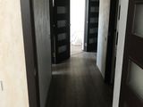 Vind apartament cu reparatie Ialoveni! foto 6