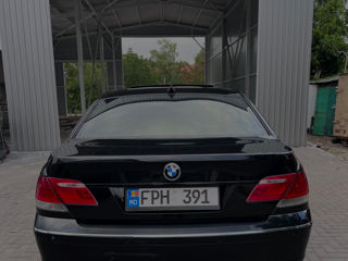 BMW 7 Series foto 5