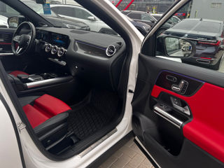 Mercedes GLA foto 14