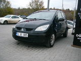 Mitsubishi Colt foto 1