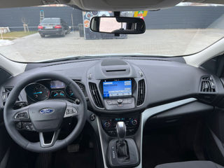 Ford Kuga foto 8