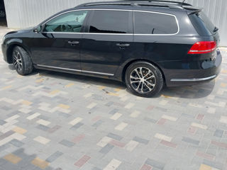 Volkswagen Passat foto 2