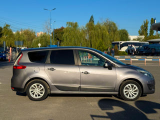 Renault Grand Scenic foto 4