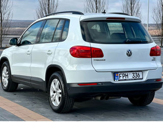 Volkswagen Tiguan foto 4