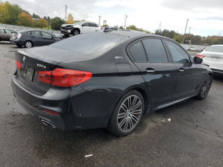 BMW 5 Series foto 4