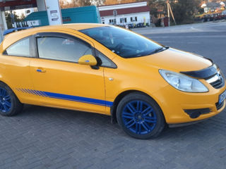 Opel Corsa foto 2