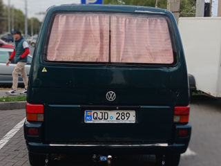 Volkswagen Transporter foto 2