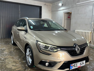 Renault Megane foto 2