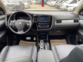 Mitsubishi Outlander foto 15