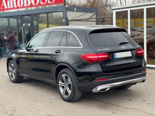 Mercedes GLC foto 7