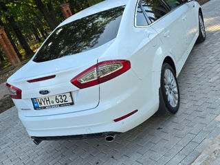 Ford Mondeo foto 4