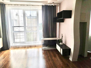 Apartament cu 2 camere, 50 m², Buiucani, Chișinău foto 3