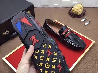 versace gucci louis vuitton