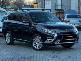 Mitsubishi Outlander foto 4