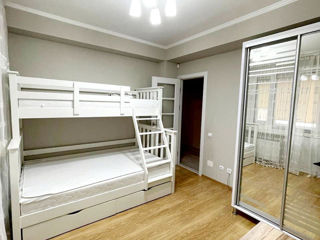Apartament cu 3 camere, 80 m², Centru, Chișinău foto 4