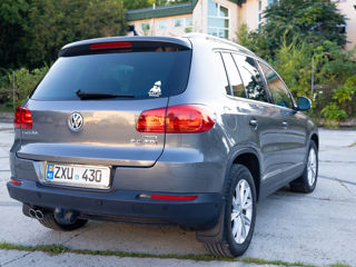 Volkswagen Tiguan foto 2