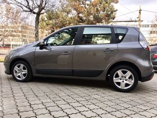 Renault Scenic foto 6