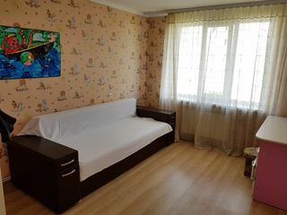 Vind apartament 2 odai 64 m2 foto 2